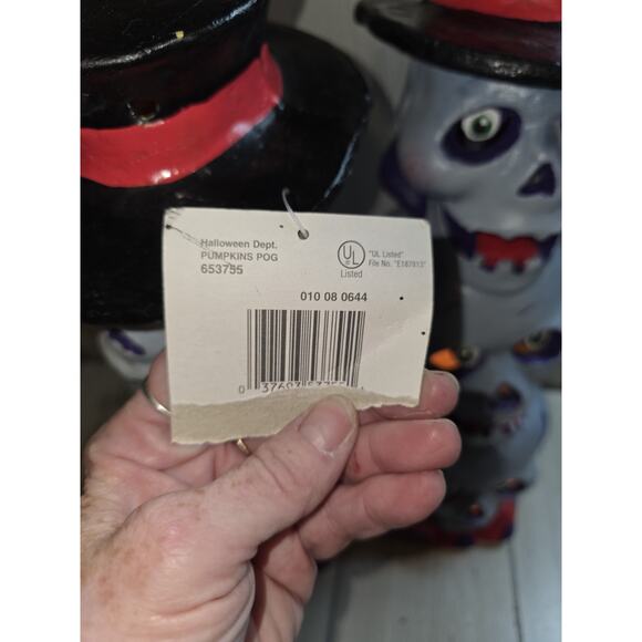 Vtg 1998 Halloween Skull Blow Molds Lighted Stacking 2 Towers Paper Magic NWT - Picture 5 of 7